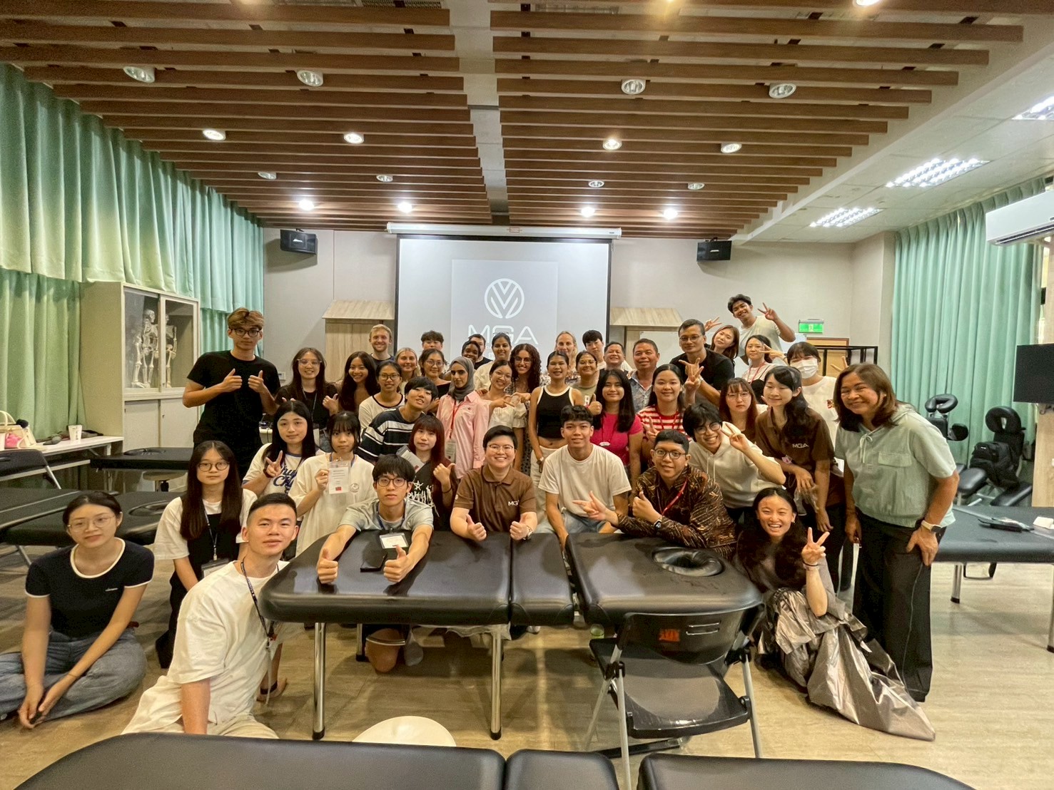 台北護理大學英文講座